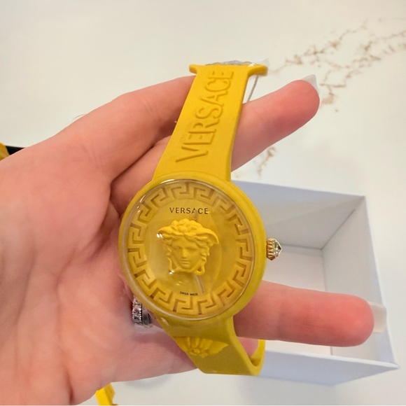 Versace Unisex Men Women Yellow Watch Medusa Pop Strap Fashion wristlet case New - Picture 9 of 11